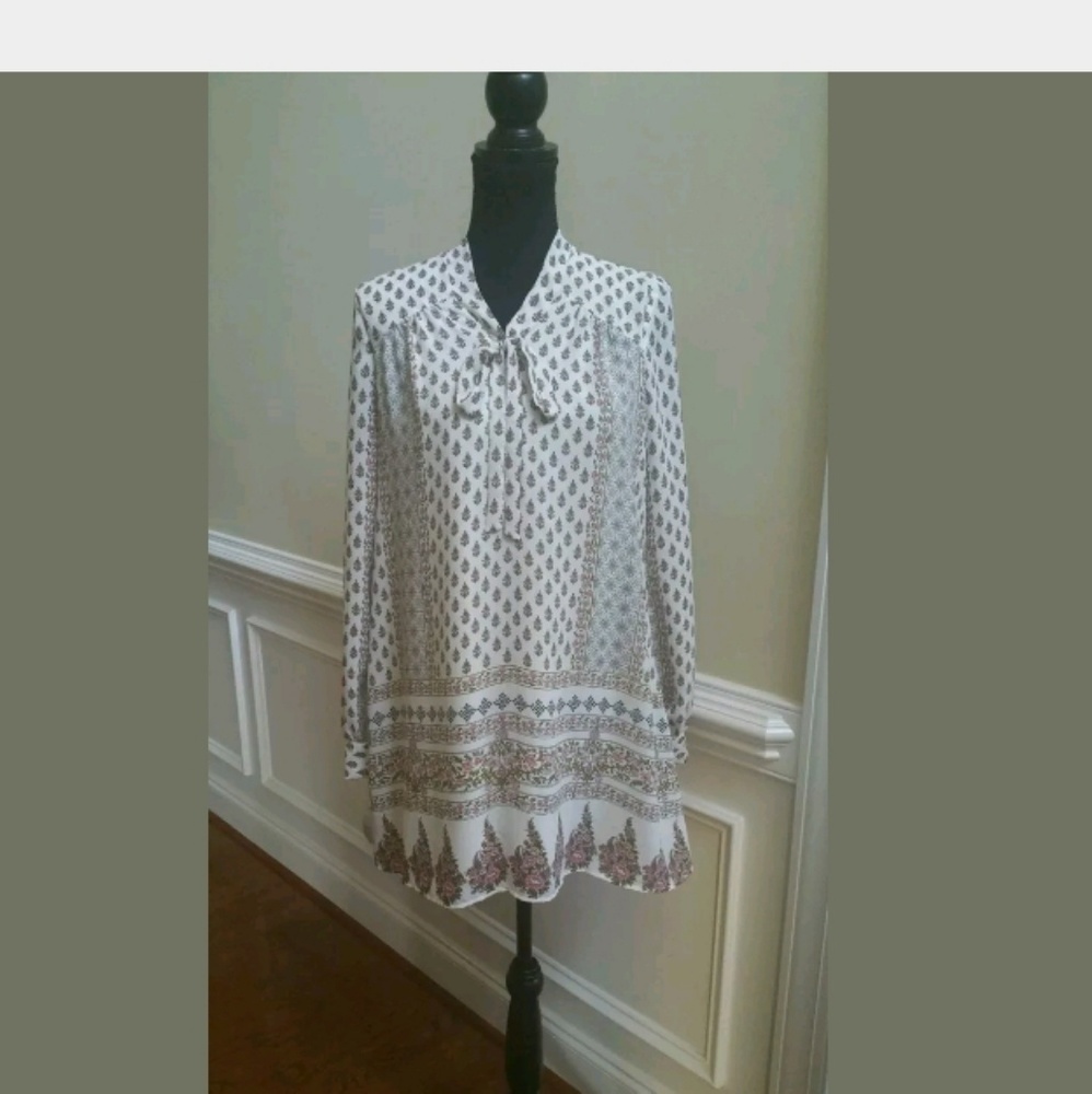Mark and Spencer M&S Ivory Floral Blouse Tunic